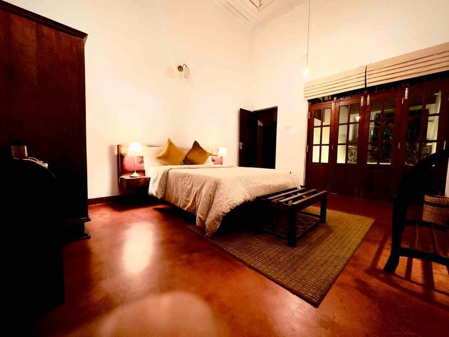 Colonial Residence Kandy Villa Esterno foto