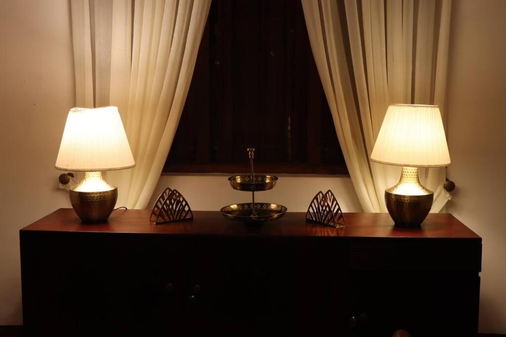 Colonial Residence Kandy Villa Esterno foto